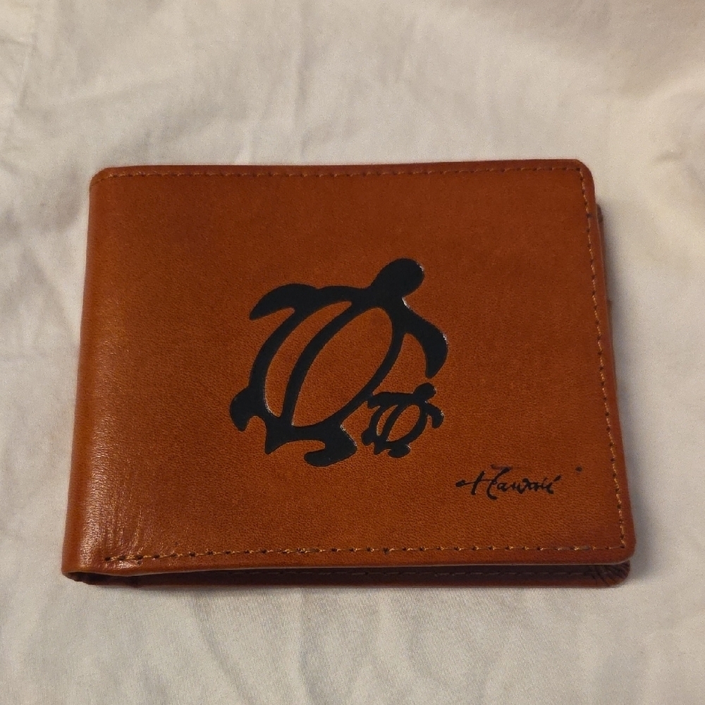 Hawaii Brown Leather Wallet with Turtle Design